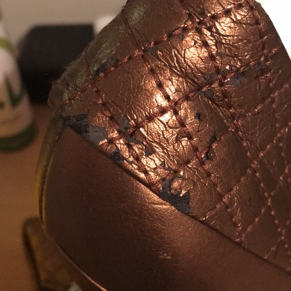 Boots - Picture 5 of 8